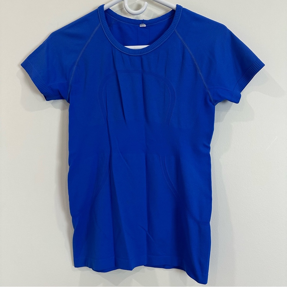 Lululemon Blue Short Sleeve Swift Tech Shirt Size 6